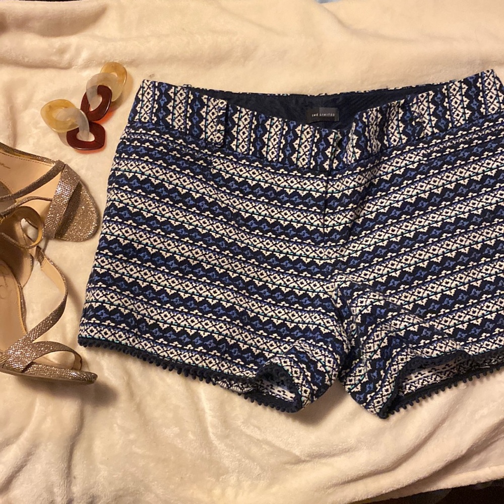 Limited shorts